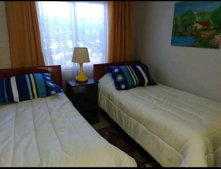 סנטיאגו Hostal Renca, Casa Hotel מראה חיצוני תמונה